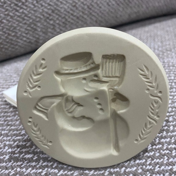 NEW Brown Bag Cookie Art Stamp Christmas Snowman Broom #15 1995 Hill Design Tag - Picture 3 of 10